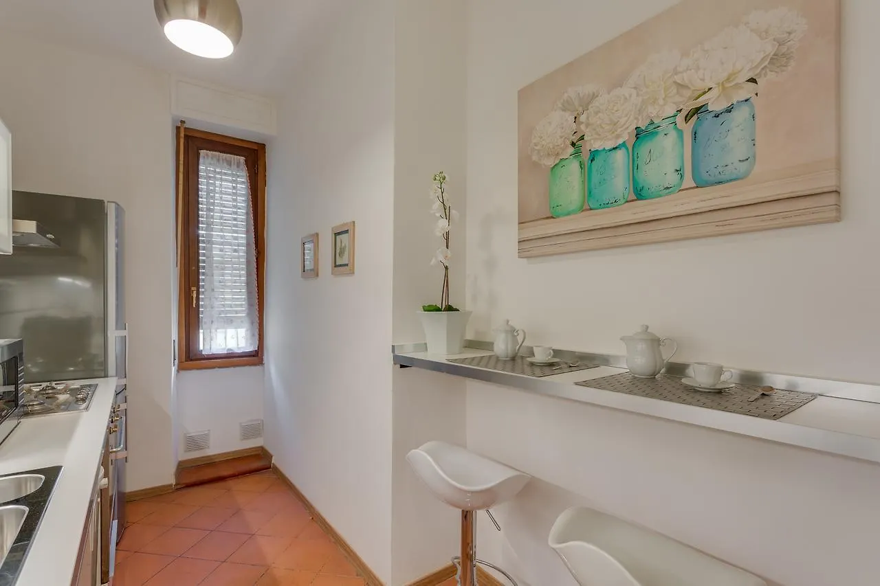 Piazza Santa Felicita Apartment Florence